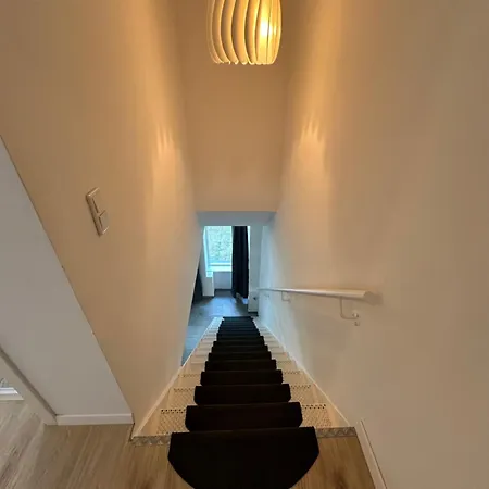 Apartman 20-traumhaftes-modernes Loft Ueber 2 Etagen In Bester Lage Von W-elberfeld-super Ausstattung *