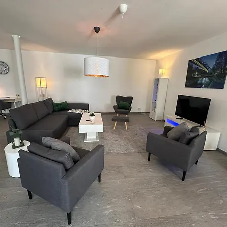 Apartamento 20-traumhaftes-modernes Loft über 2 Etagen In Bester Lage Von W-elberfeld-super Ausstattung *