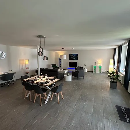 Apartman 20-traumhaftes-modernes Loft Ueber 2 Etagen In Bester Lage Von W-elberfeld-super Ausstattung *